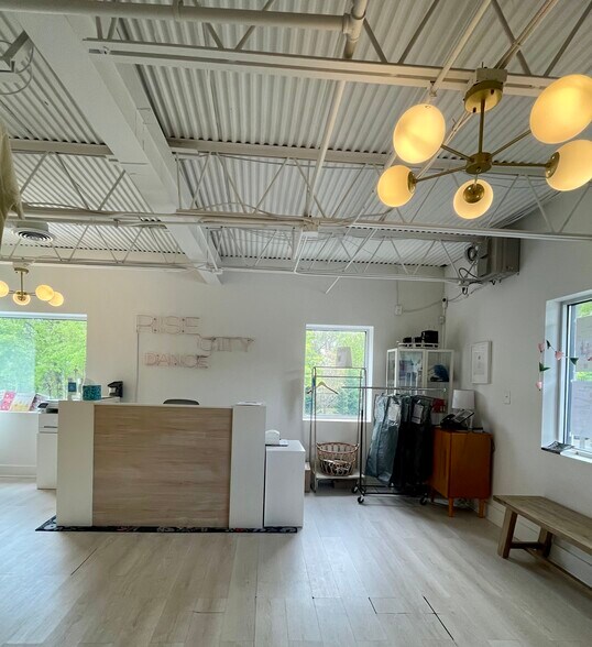 More Photos Of 749 Moreland Ave SE, Atlanta General Retail For Lease