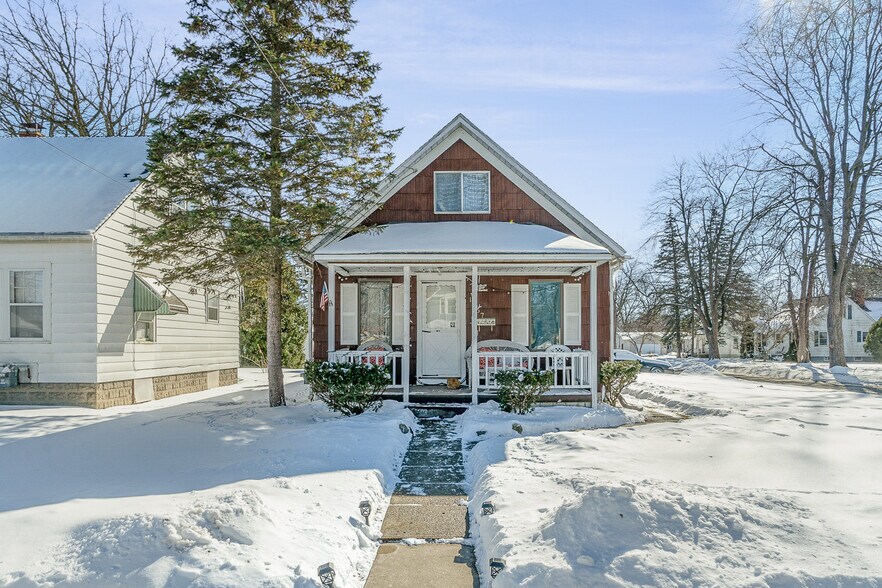 More Photos Of , Saginaw Multifamily For Sale