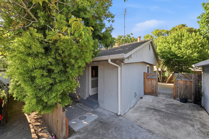 More Photos Of 2115 University Ave, Mountain View Multifamily For Sale