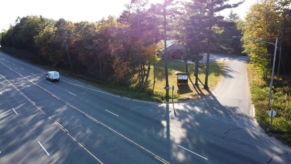 More Photos Of 9559 Bolger Lake Rd, Minocqua Office For Sale