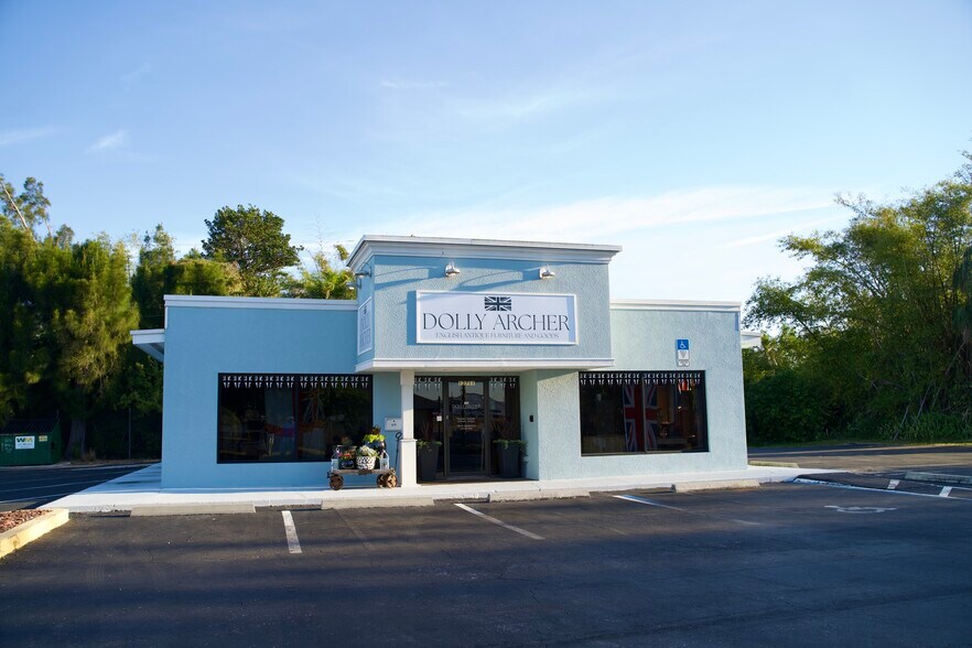 More Photos Of , Fort Myers General Retail For Sale