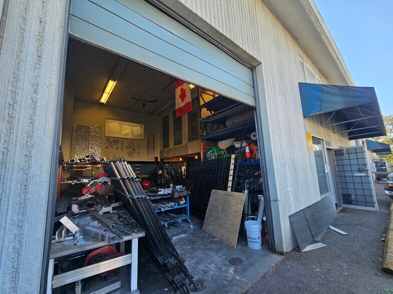 More Photos Of 11538 132A St, Surrey Warehouse For Sale