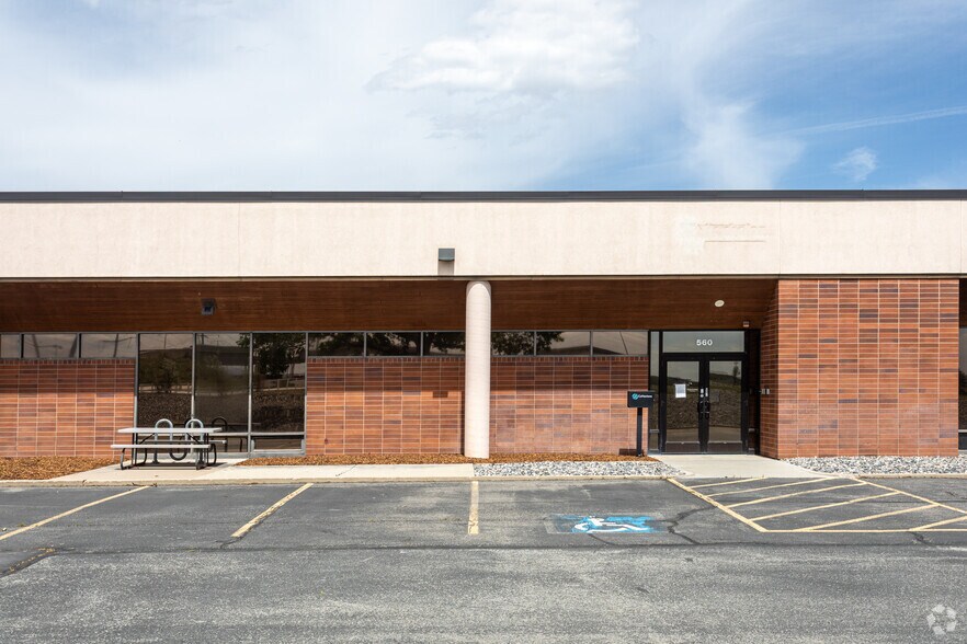 More Photos Of 150-180 N Wright Brothers Dr, Salt Lake City Research And Development For Lease