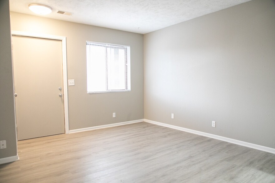 More Photos Of 4206 Frances St, Omaha Apartments For Sale