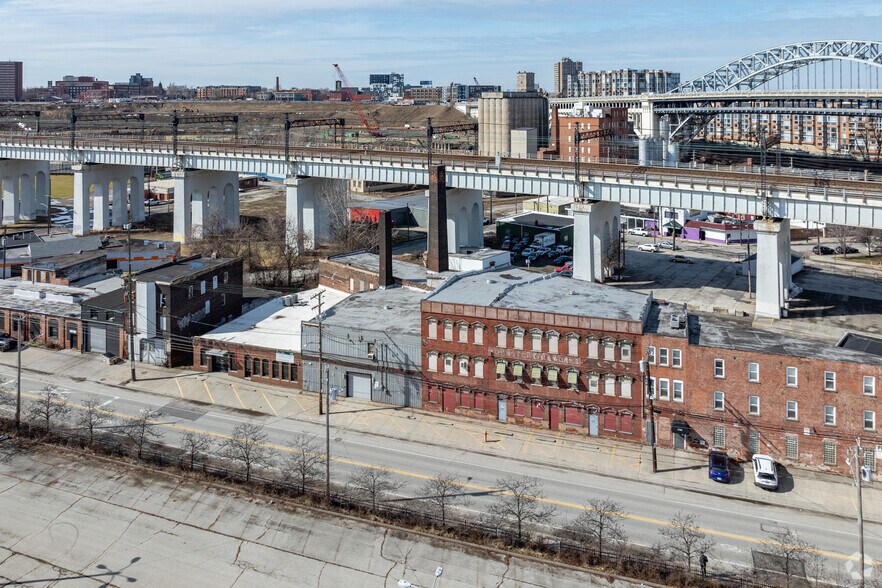 More Photos Of 1720 Columbus Rd, Cleveland Office Residential For Sale