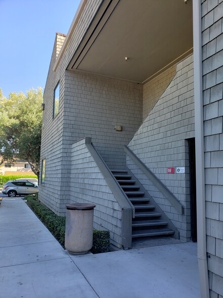 More Photos Of 125 N Jackson Ave, San Jose Medical For Sale