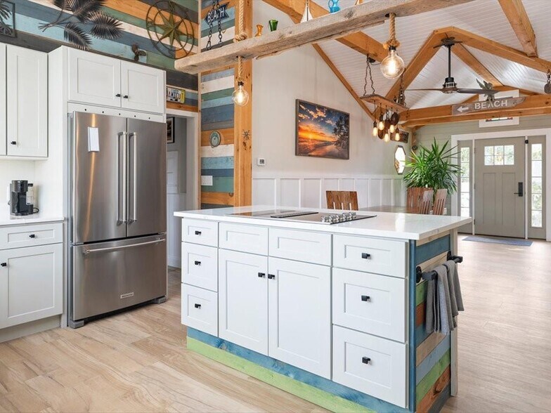 More Photos Of 25 Crandall Ave, Westerly Specialty For Sale