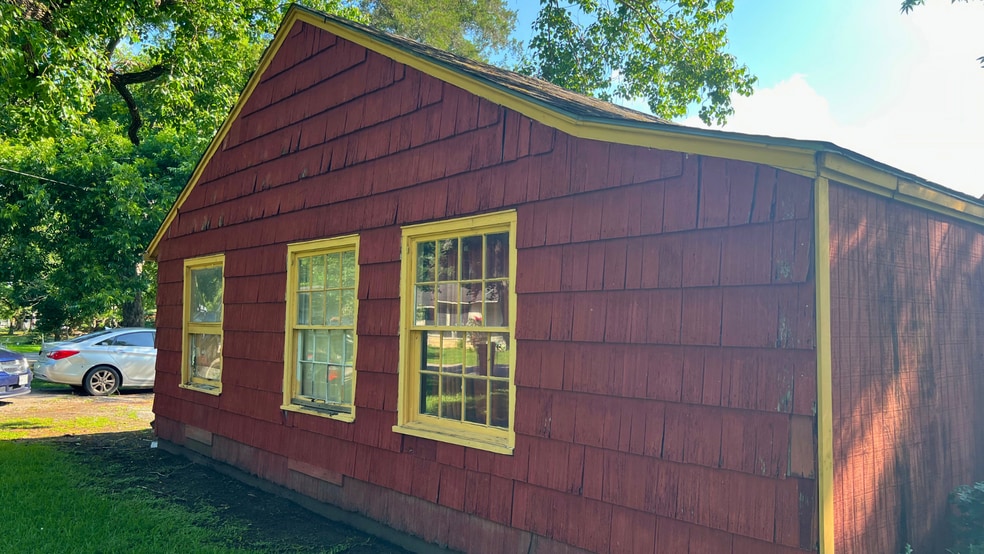 More Photos Of 7135 Ashburn St, Houston Religious Facility For Sale