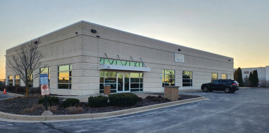 Primary Photo Of N59W13449 Manhardt Dr, Menomonee Falls Light Distribution For Lease