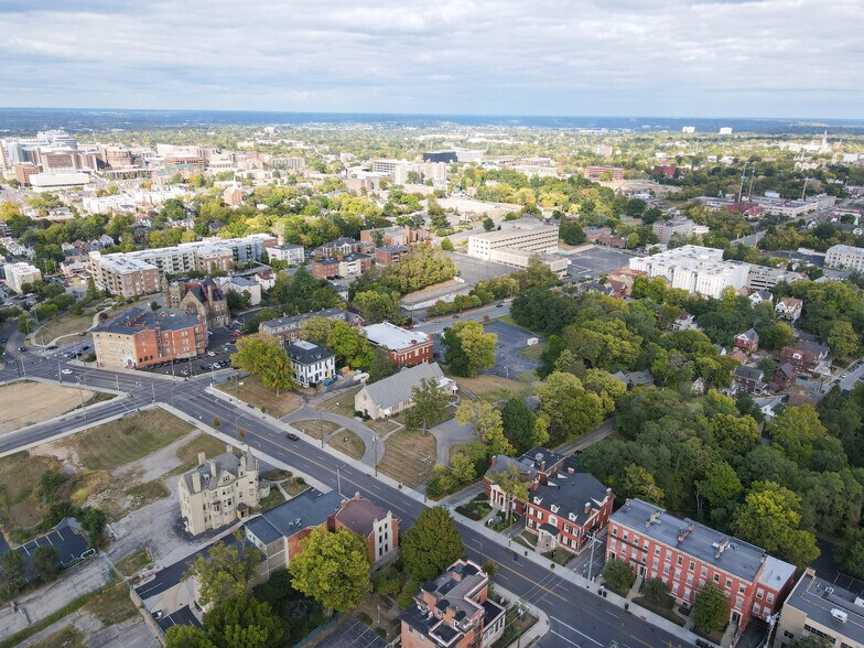 More Photos Of 2404 Auburn Ave, Cincinnati Apartments For Sale