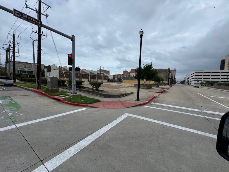 More Photos Of 1909 Market st, Galveston Land For Sale