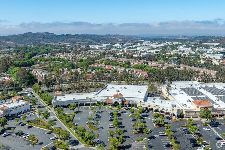 More Photos Of 30602-30616 Santa Margarita Pky, Rancho Santa Margarita Department Store For Lease