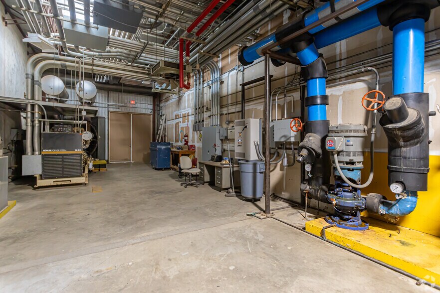 More Photos Of 3455 Hwy 80 W, Jackson Light Distribution For Sale