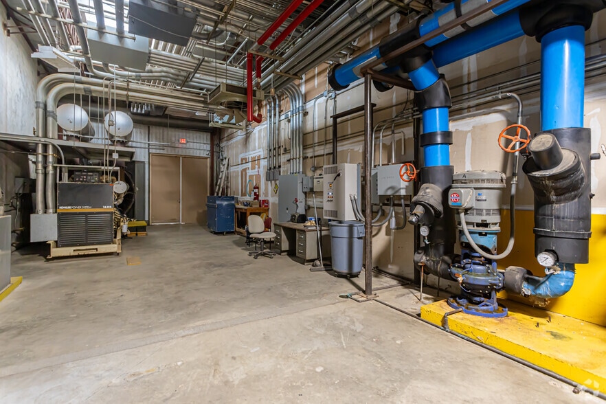 More Photos Of 3455 Hwy 80 W, Jackson Light Distribution For Sale