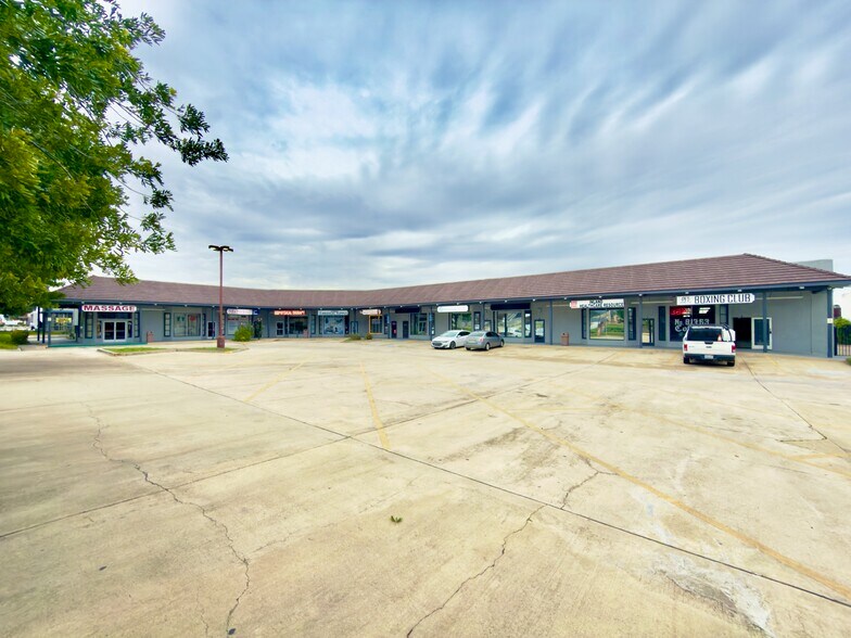 More Photos Of 4651 E Holt Blvd, Montclair Freestanding For Sale
