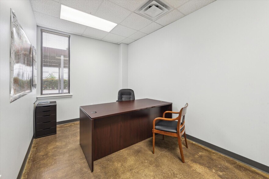 More Photos Of 718 FM 1959 Rd, Houston Medical For Sale
