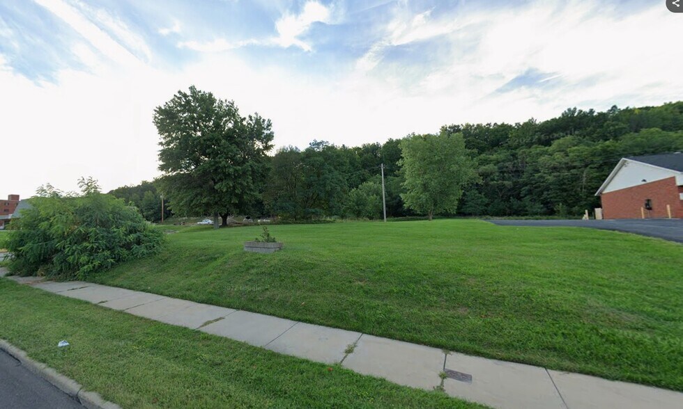 Primary Photo Of 24700 Euclid ave, Euclid Land For Lease