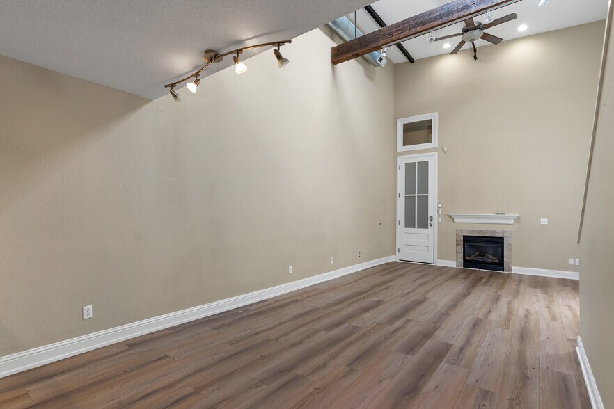 More Photos Of 145 Liberty St NE, Salem Apartments For Sale