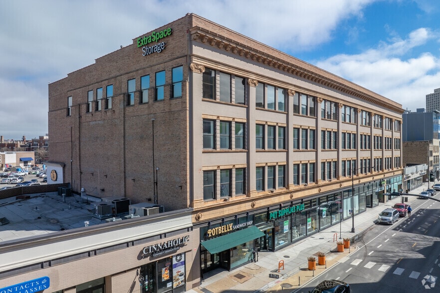 More Photos Of 1238-1360 N Ashland Ave, Chicago Unknown For Lease