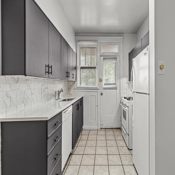 More Photos Of 1722 Waverly Pl, Saint Louis Apartments For Sale