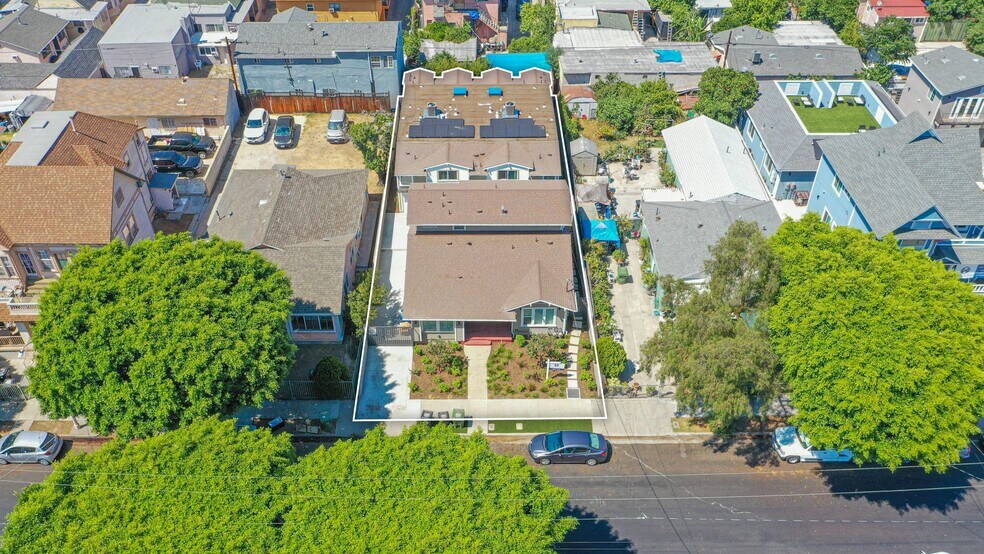 Primary Photo Of 1237 W 25th St, Los Angeles Apartments For Sale