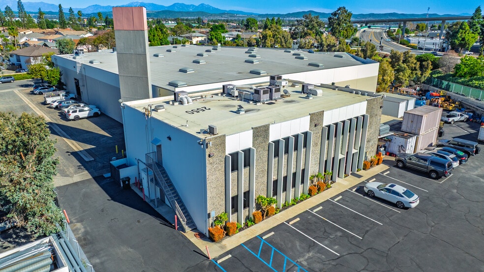 More Photos Of 2550 E Miraloma Way, Anaheim Office For Lease