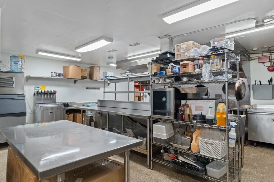 More Photos Of 508 Citrus Ave, Crystal River Restaurant For Sale