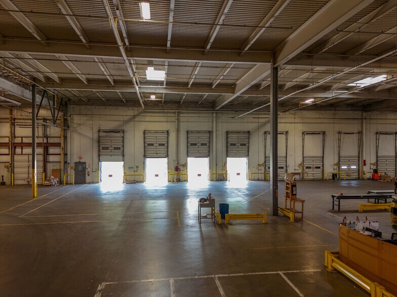 More Photos Of 400 Kellys Creek Rd, Rabun Gap Warehouse For Lease
