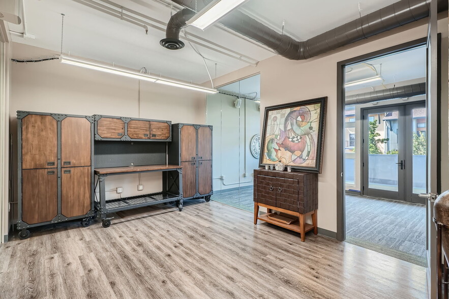 More Photos Of 3198 Blake St, Denver Apartments For Sale