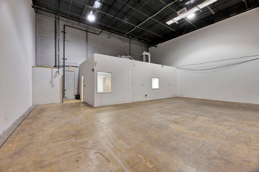 More Photos Of 201 Ruthar Dr, Newark Industrial For Sale