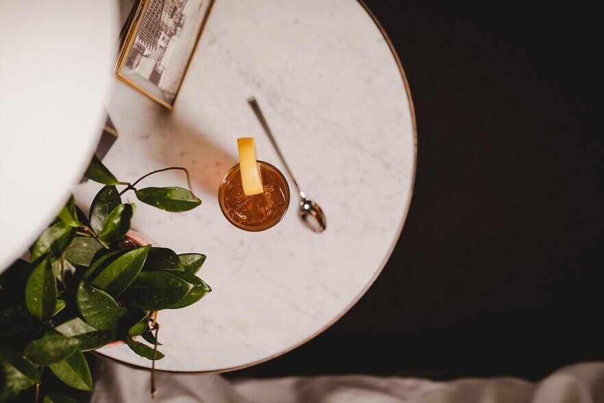 More Photos Of 1501 Washington Ave, Saint Louis Hotel For Sale