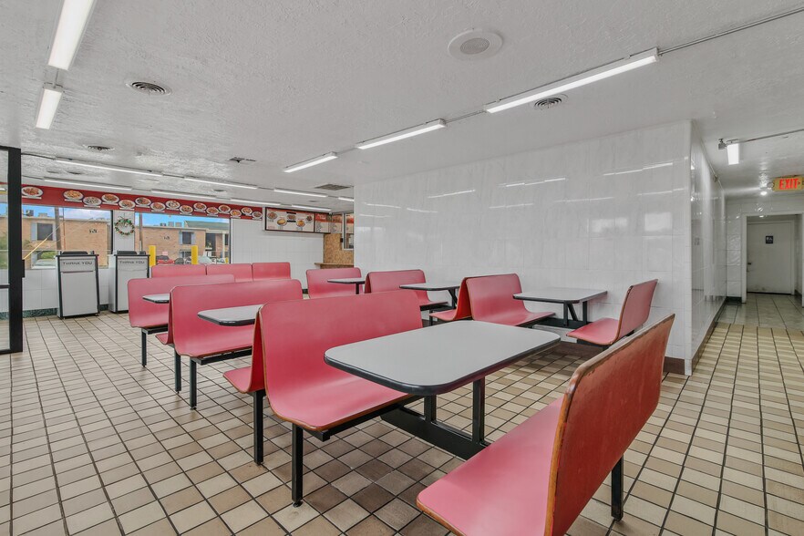 More Photos Of 5426 Antoine Dr, Houston Fast Food For Sale