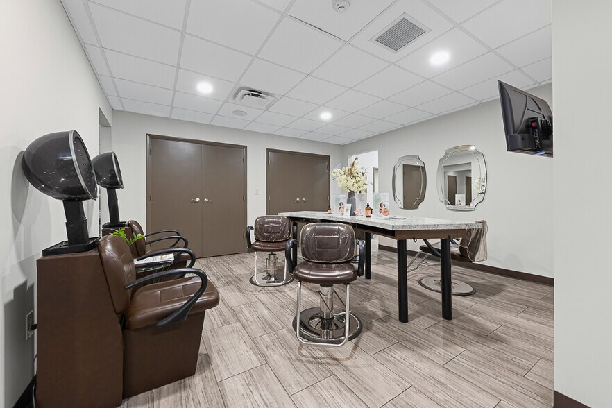 More Photos Of 18820 Bagley Rd, Middleburg Heights Office For Sale