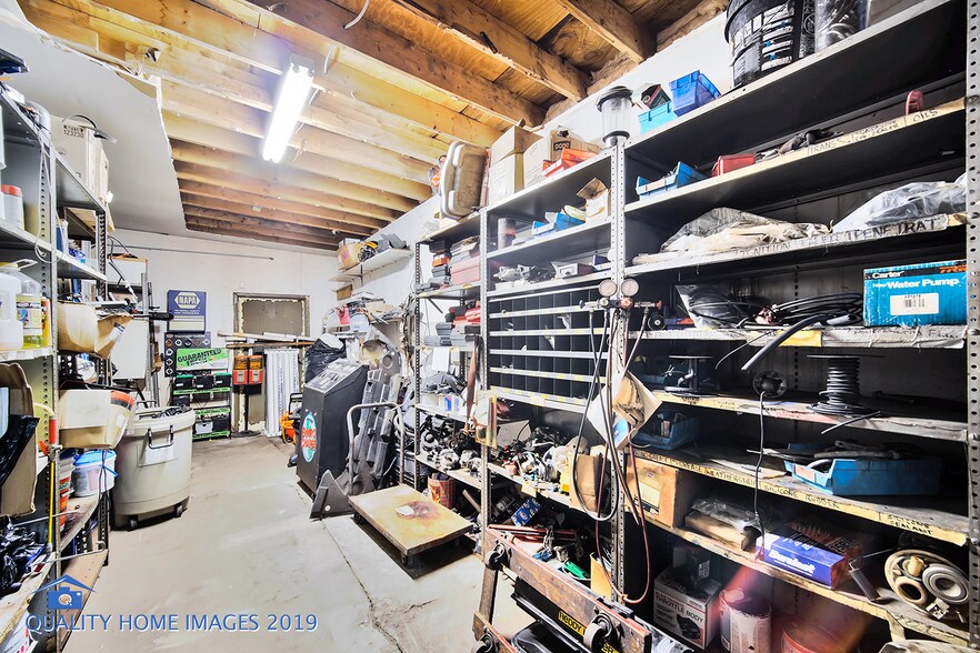 More Photos Of 6859 S Damen Ave, Chicago Auto Repair For Sale