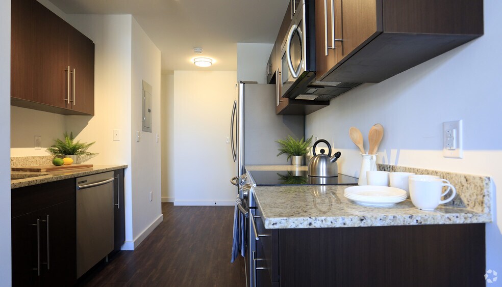 More Photos Of 2 Mill St, Yonkers Apartments For Sale