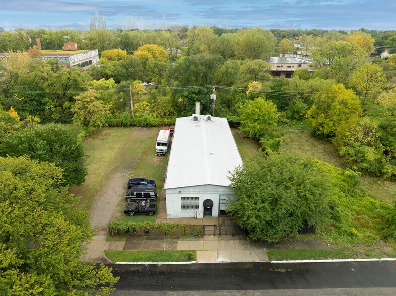 More Photos Of 1157 Concord St, Detroit Light Manufacturing For Sale