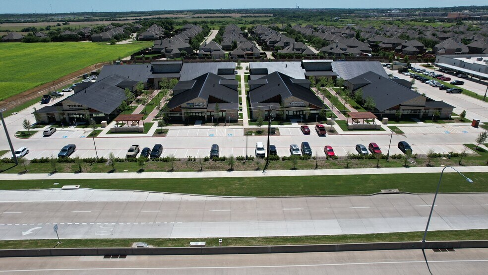 More Photos Of 13024 Dallas Pky, Frisco Medical For Sale