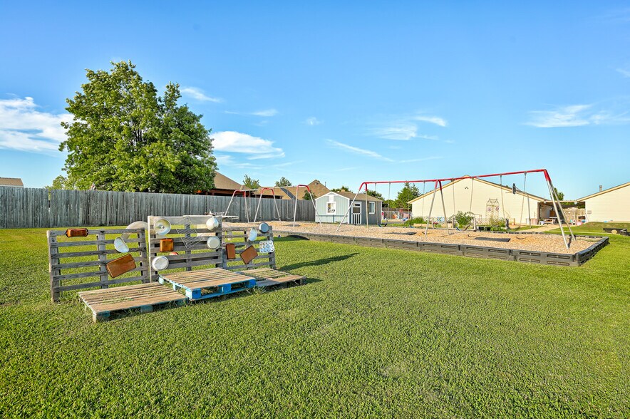 More Photos Of 11801 Southwood Dr, Oklahoma City Daycare Center For Sale