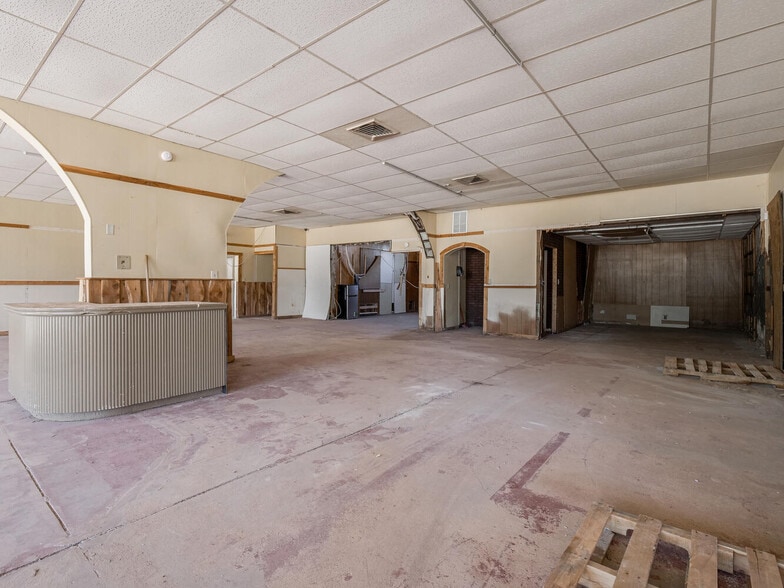 More Photos Of 323 Main St, Shirley Storefront Retail Office For Sale