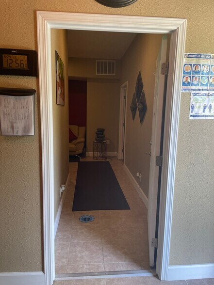 More Photos Of 760 Las Posas Rd, Camarillo Loft Creative Space For Sale