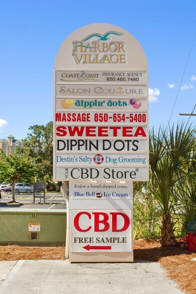 More Photos Of 220-236 Harbor Blvd, Destin Storefront Retail Residential For Sale