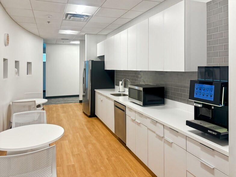 More Photos Of 2470 Daniells Bridge Rd, Athens Coworking Space