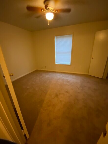 More Photos Of 806 Sissom Rd, Killeen Apartments For Sale