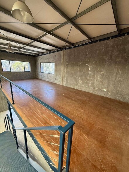 More Photos Of 11 Bergin St, Gerringong Warehouse For Lease