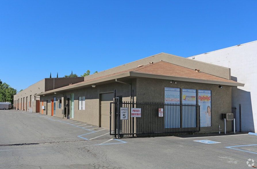 More Photos Of 4740 Myrtle Ave, Sacramento Service For Lease