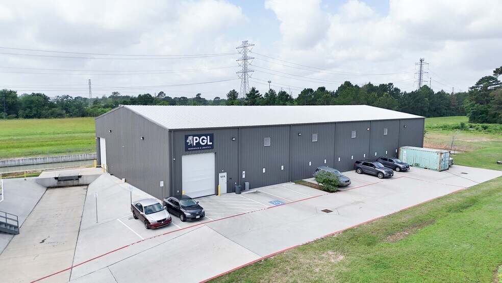 Primary Photo Of 1014 Lizzie Ln, Tomball Warehouse For Lease