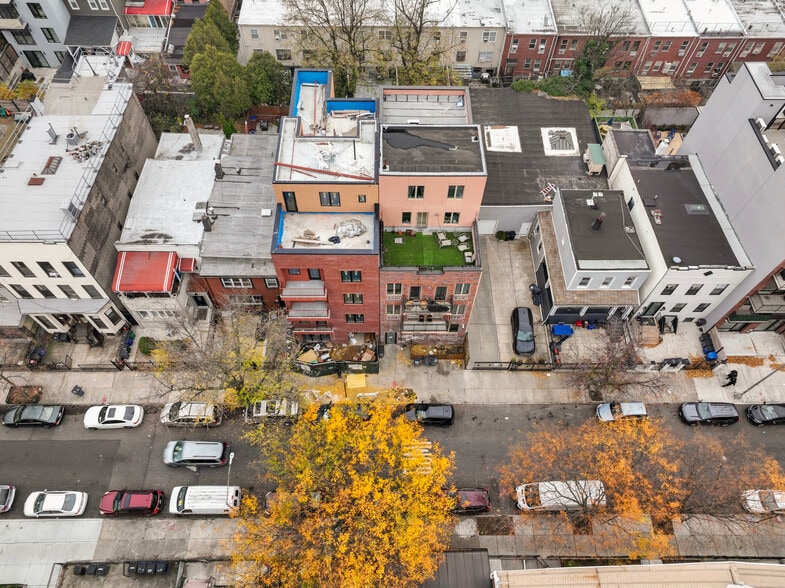 More Photos Of 55 Stanhope St, Brooklyn Apartments For Sale