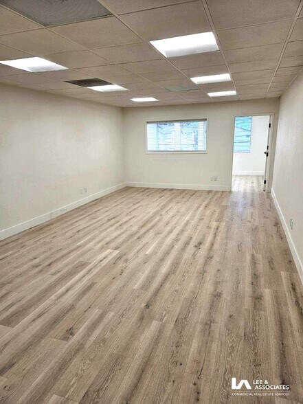 More Photos Of 3662 Katella Ave, Los Alamitos Medical For Lease