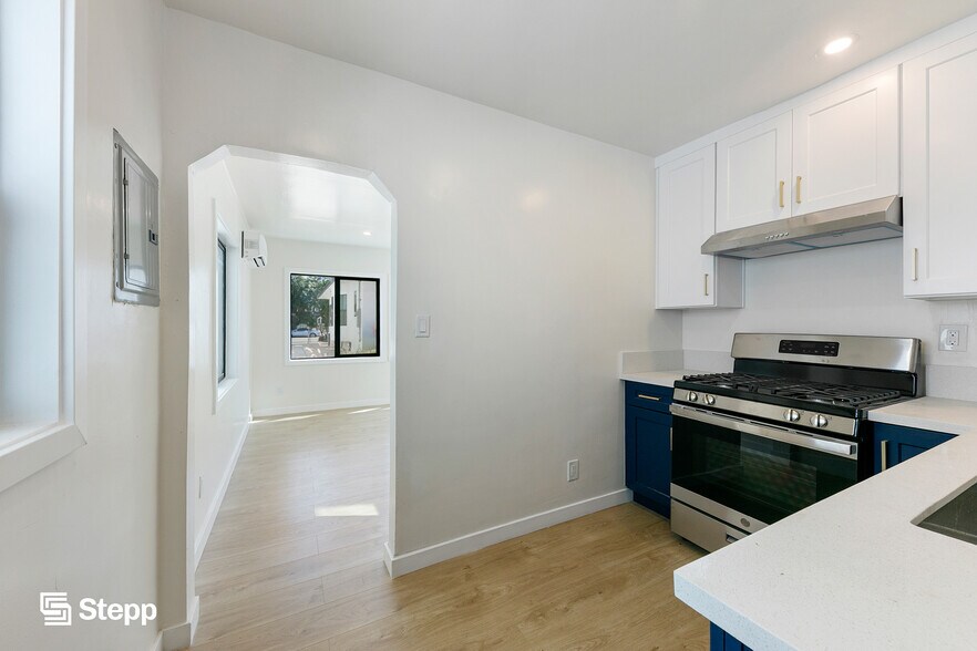 More Photos Of 1317 E 1st St, Long Beach Apartments For Sale