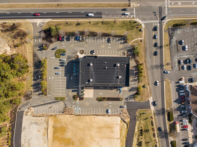 More Photos Of 31 Mule Rd, Toms River Drugstore For Lease